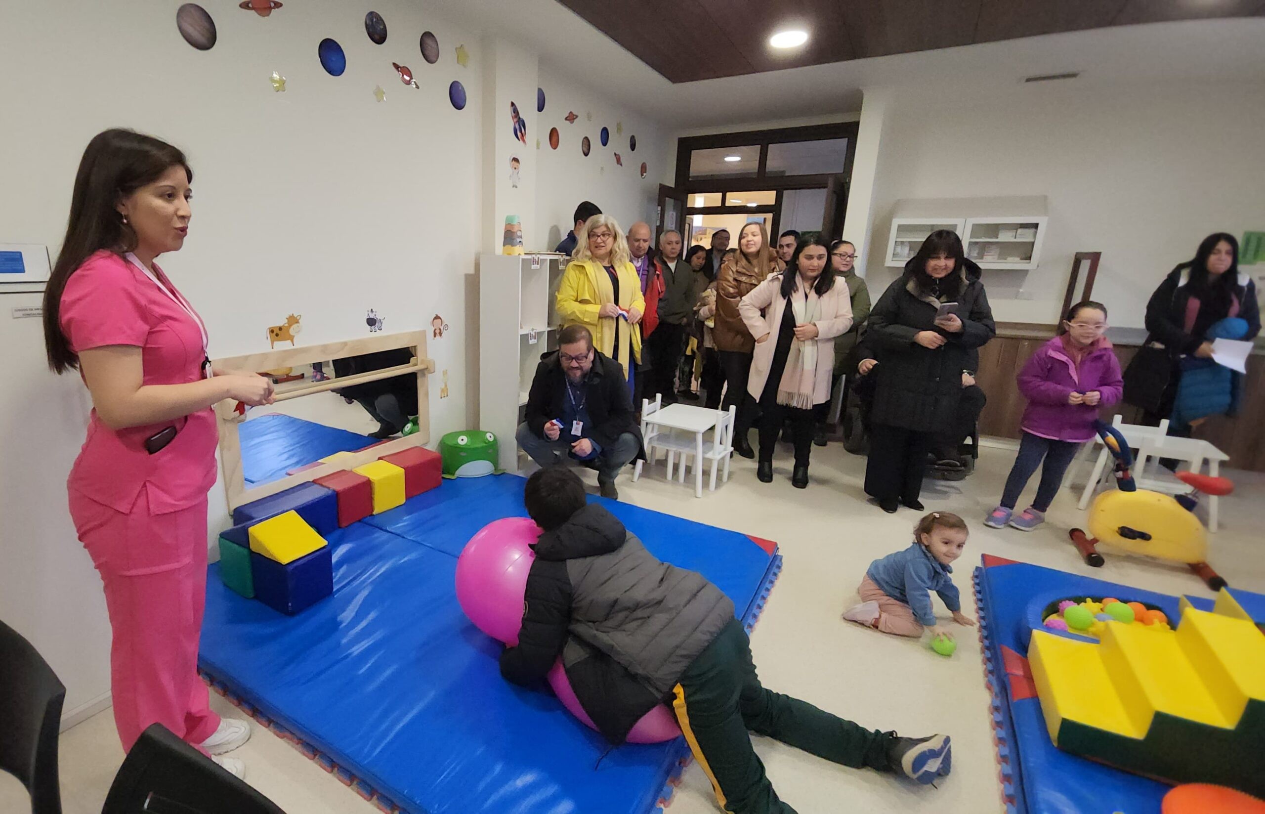 InauguraciónSalaRehabilitaciónInfantoJuvenilPitrufquén2