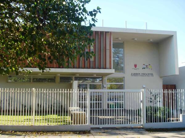 U-Autonoma-Jardin-Infantil-Campus-Porvenir-Temuco-min