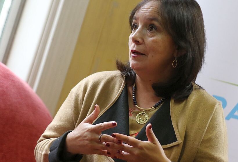  Senadora Aravena: “Todos debemos vacunarnos para ganar lucha contra el Coronavirus”