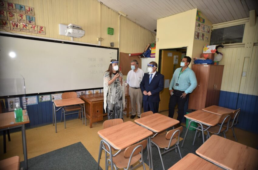  Municipio de Temuco Inició Año Escolar Con Clases a Distancia y Turnos Éticos de Funcionarios