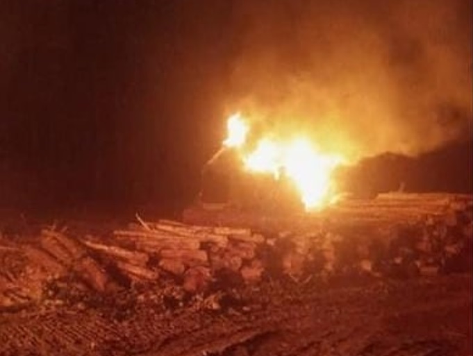  Ataque Incendiario Deja Tres Máquinas Forestales Destruidas en Freire