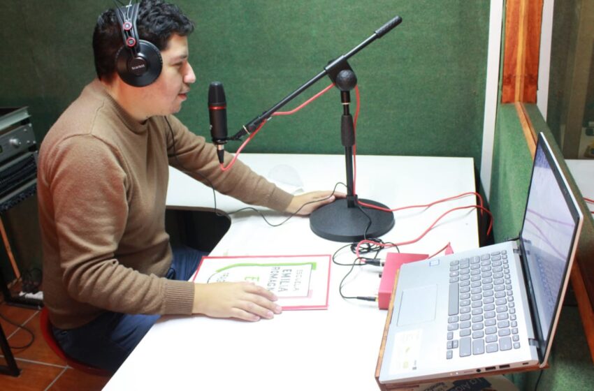  Escuela Municipal de Traiguén Enseñará a Sus Alumnos a Través de Radio Comunitaria