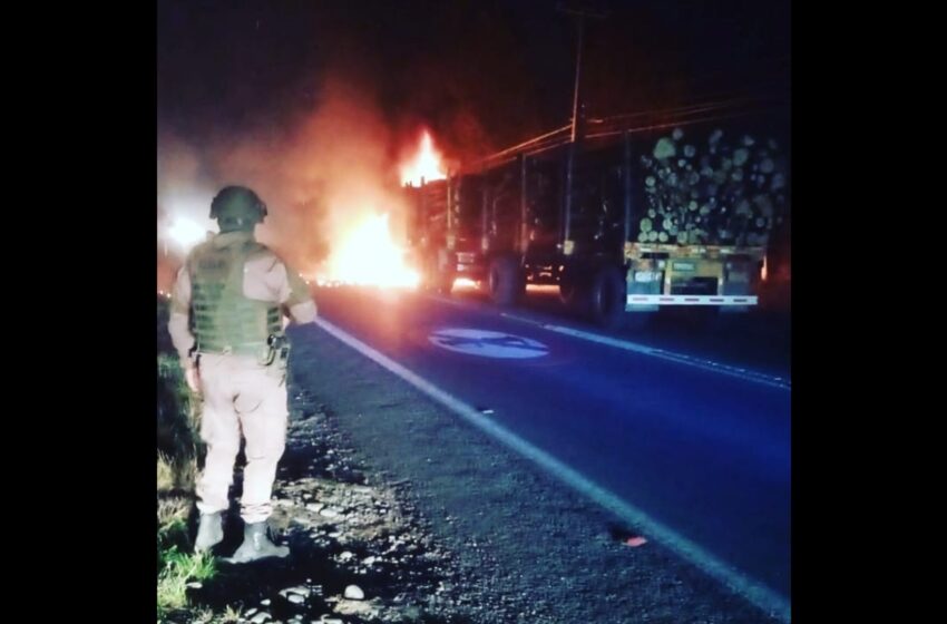  Ataque Incendiario Destruye Camión Forestal en Ruta Labranza-Nueva Imperial