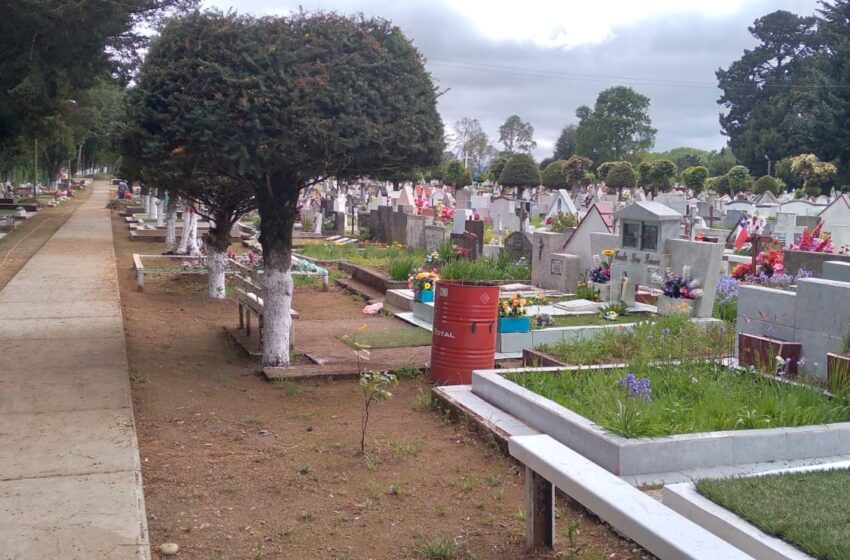 Preparan Cementerio de Freire para Este Fin de Semana Largo
