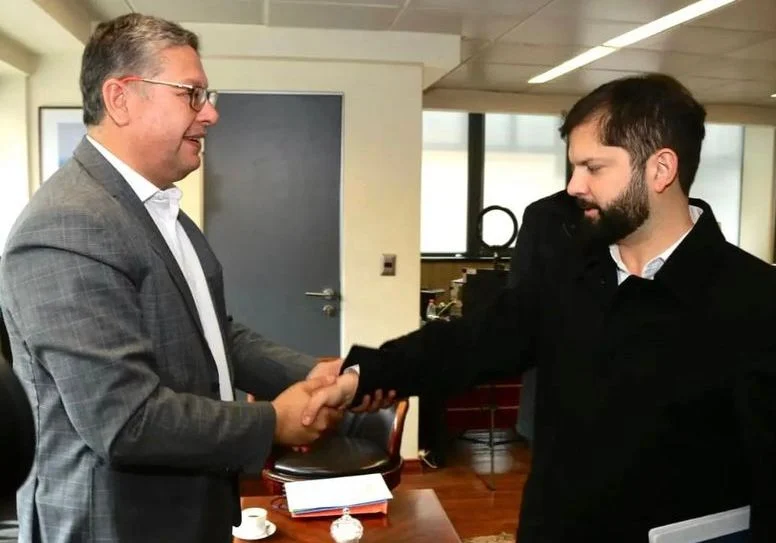  Presidente Gabriel Boric Sostuvo Reunión Con El Alcalde De Temuco