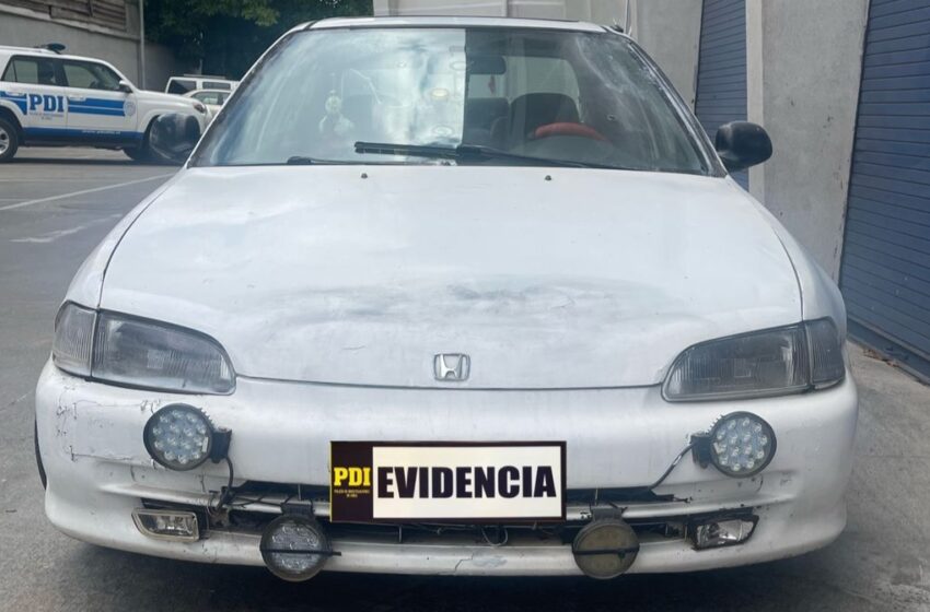  PDI Recupera Auto Robado Abandonado Con Sus Puertas Abiertas Y Sin Personas En Su Interior