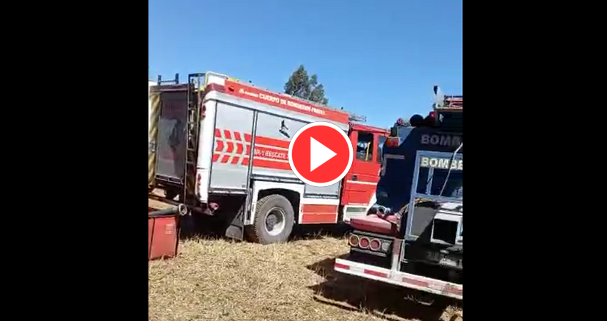  Video: Bomberos De Freire, Barros Arana Gorbea Y Pitrufquén Combaten Incendio En El Sector Lolen
