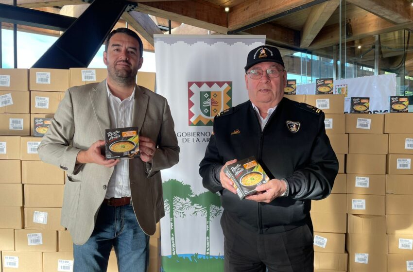  Araucanía: Gobernador Y Bomberos Recibieron 5 Mil Raciones De Alimentos Por Parte De La Empresa PF