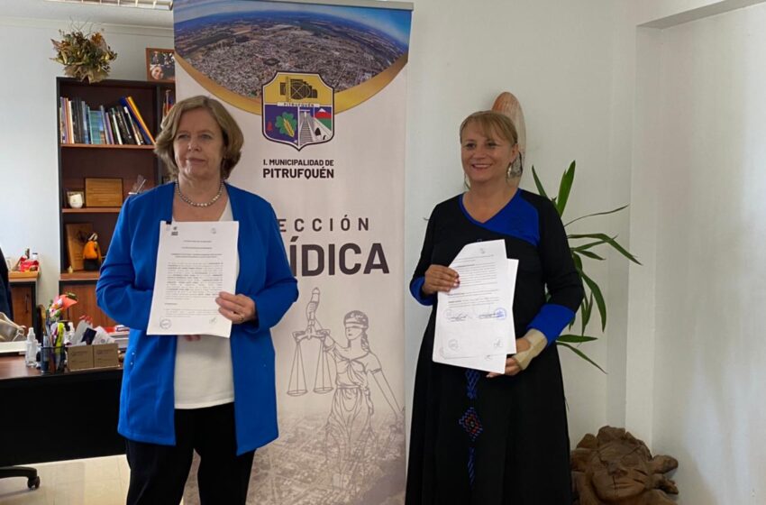  La Alcaldesa De Pitrufquén Firma Importante Convenio Con Universidad Santo Tomás En Beneficio De La Comunidad