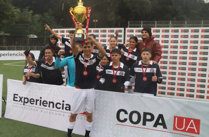  Liceo Luis Durand De Traiguén Resultó Ganador De La “Copa Universidad Autónoma De Chile” En Fútbol Mixto