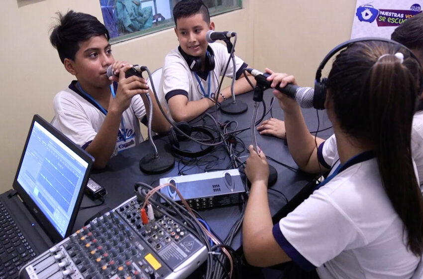  Lonquimay Es La Primera Comuna En Conectar A Sus Estudiantes A Través Del Proyecto Red De Radios Educativas