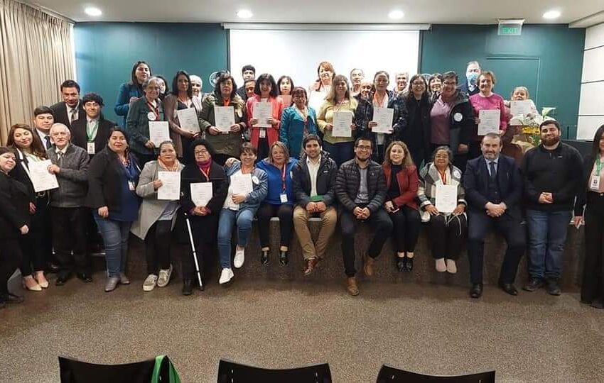  Dirigentes (as) De Pitrufquén Recibieron Certificación Como Líderes Comunitarios En Salud