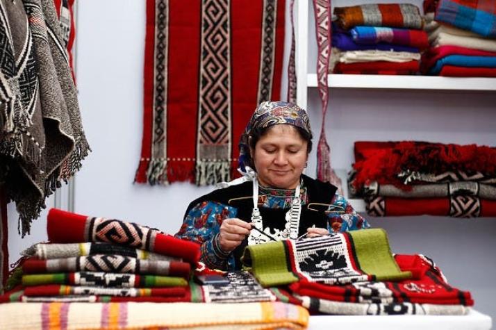  Apoyo Económico para Mujeres Indígenas: CONADI abre convocatoria de proyectos