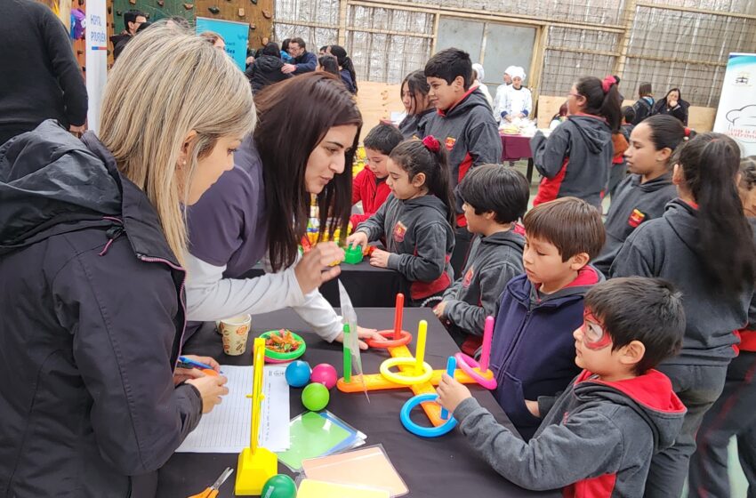  Pitrufquén: Programa Espacios Amigables Y Escuela Los Galpones Realizan 1era Feria De Seguridad Escolar