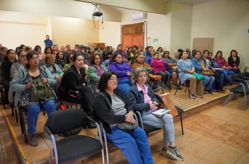  Cincuenta Mujeres Emprendedoras De Pitrufquén Reciben Capacitación En Habilidades Blandas Y Negocio