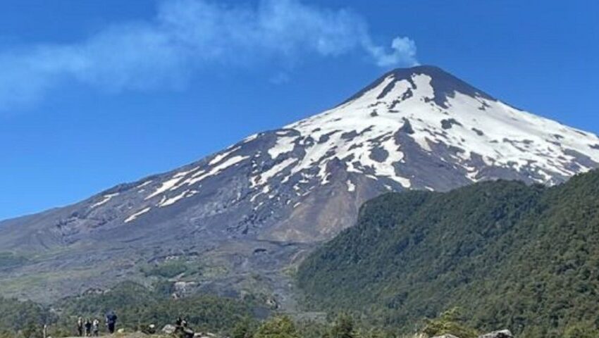  Reabren acceso al cráter del Volcán Villarrica tras dos años: iniciará marcha blanca con nuevo protocolo de seguridad